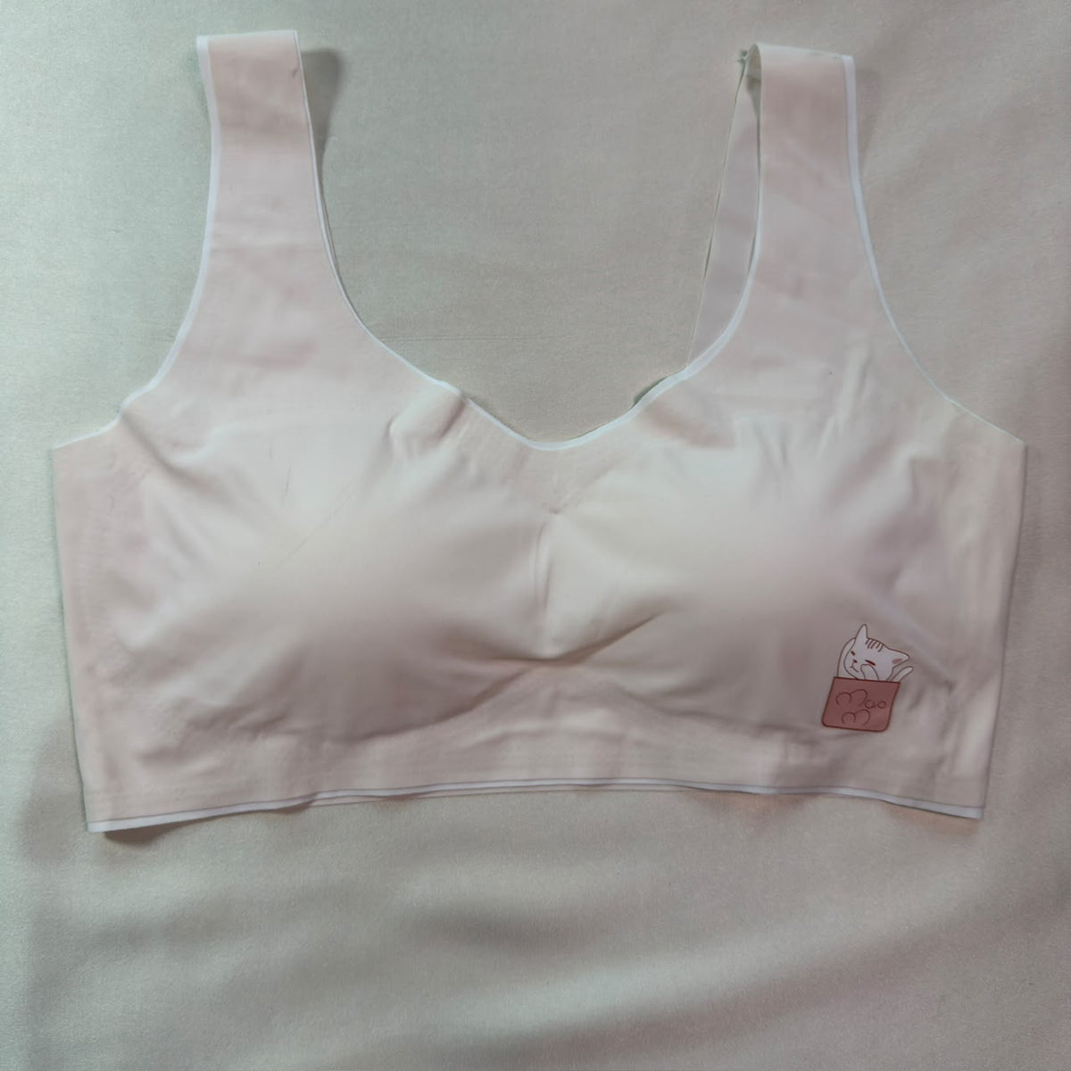 Seamless Comfort Wireless Bralette with Cute Cat Graphic-54